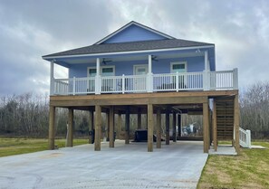 Exterior - Hackberry Hideaway III (Hackberry)