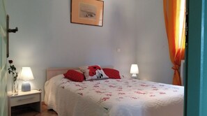 2 Schlafzimmer, Bügeleisen/Bügelbrett, Reisekinderbett, kostenloses WLAN