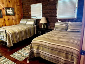 2 bedrooms, free WiFi, bed sheets, wheelchair access