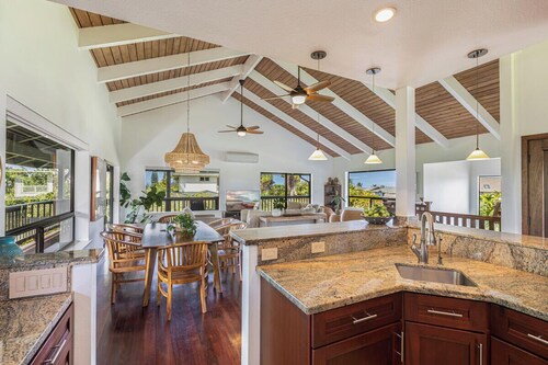 Privacy in Princeville with Pool, Ocean & Mountain