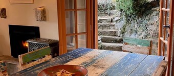 Luxury five * restored Swiss chalet, air conditioned, hidden above Lago Maggoire