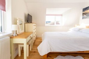 4 habitaciones, wifi y ropa de cama 