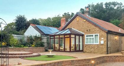 A spacious and well presented bungalow with amazing views over Berkshire.