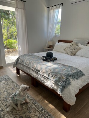 1 bedroom, in-room safe, iron/ironing board, free WiFi