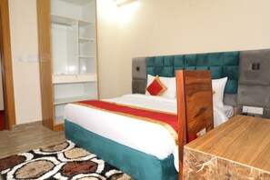 Deluxe Room | Free WiFi