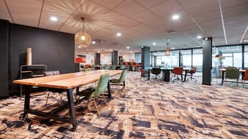Coin salon dans le hall