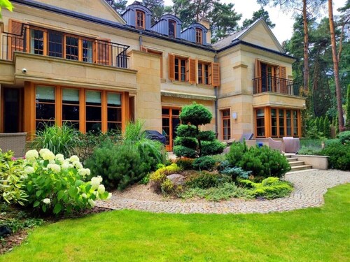 Stately Home 25 mins to central Warsaw