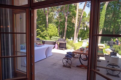 Stately Home 25 mins to central Warsaw