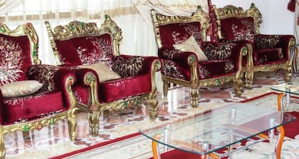 GITY Royale Suites