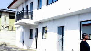Front of property - GITY Royale Suites (Ife)