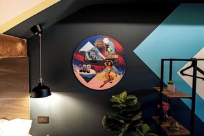 Interior - The Nest: Luxury 16 person Apt w jacuzzi & parking (Blackpool)