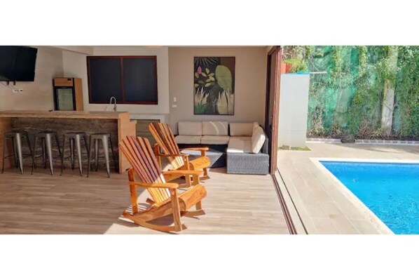 Terrace/patio - 5-star home near the airport (Río Oro)