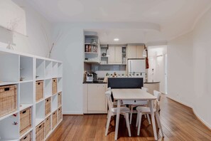 Dining - Central 2-Bed with Gym and Secure Parking (Canberra)