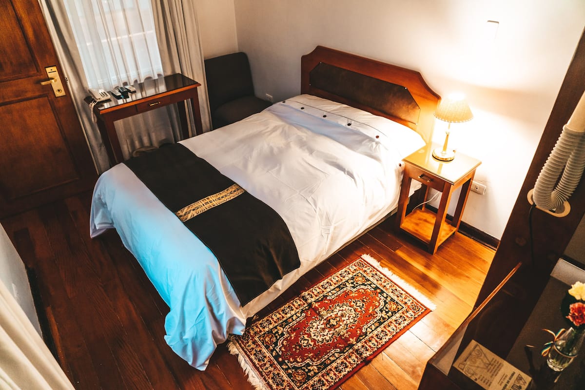 Comfort Single Room | In-room safe, soundproofing, free WiFi