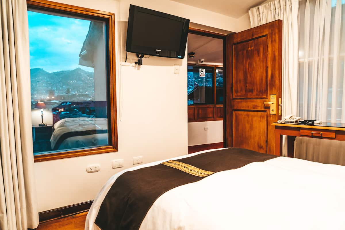 Exclusive Double Room | In-room safe, soundproofing, free WiFi