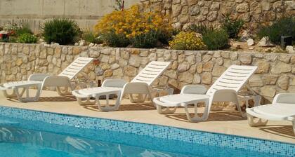 Family apartment with pool