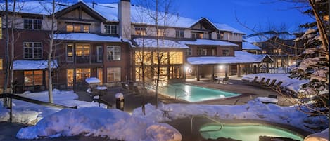 Indoor pool, outdoor pool