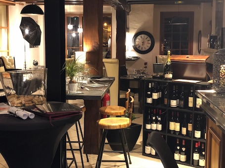 Double Room | Restaurant