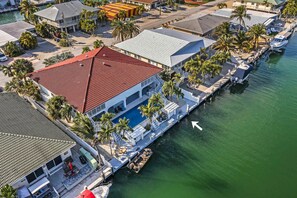 Exterior - Key Colony Beach Home w/ Cabana Club Access! (Key Colony Beach)