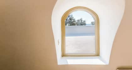 10 meters from the Beach!