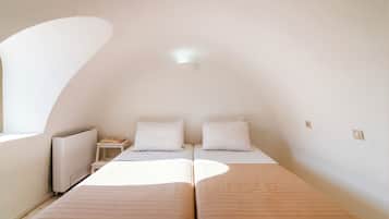 2 chambres, fer et planche à repasser, lit parapluie, Wi-Fi gratuit