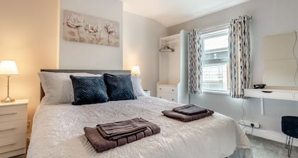 Bluebell Apartment - UK42381