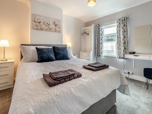 1 bedroom, free WiFi, bed sheets