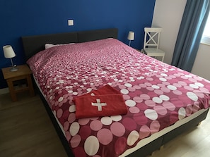 Apartamento luxo | Wi-Fi de cortesia, roupa de cama