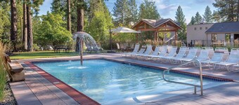 7th Mtn Resort "Hotel Suite" 2 -Queen Bds