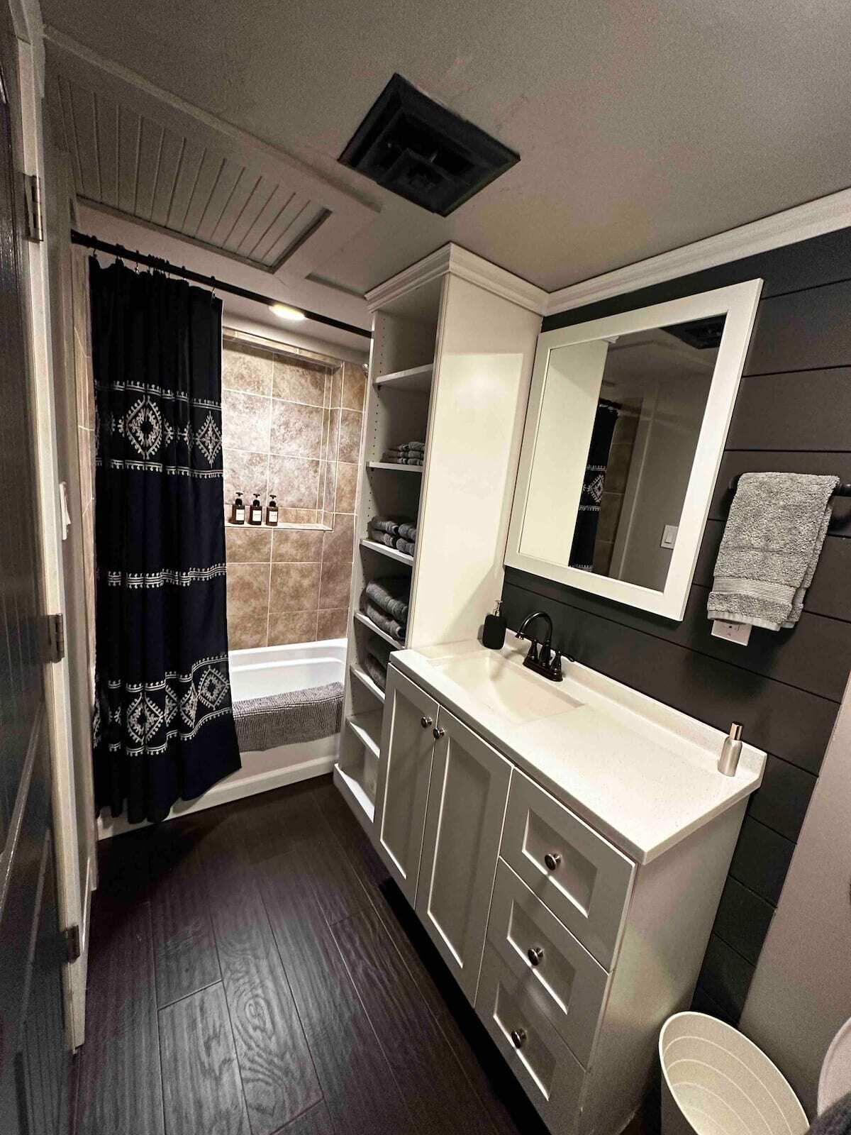 淋浴設備、風筒、提供毛巾、番梘