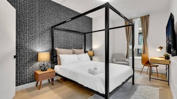 2 quartos, ferros/tábuas de passar roupa, Wi-Fi, roupa de cama