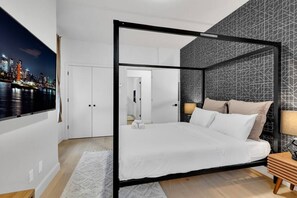 2 habitaciones, tabla de planchar con plancha, wifi y ropa de cama 