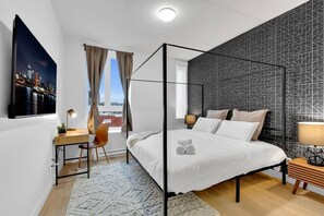 1 slaapkamer, een strijkplank/strijkijzer, wifi, beddengoed