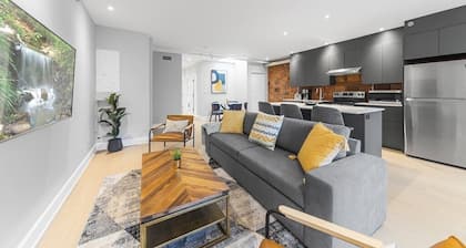 Stunning 2 beds, AAA location, rooftop terrace