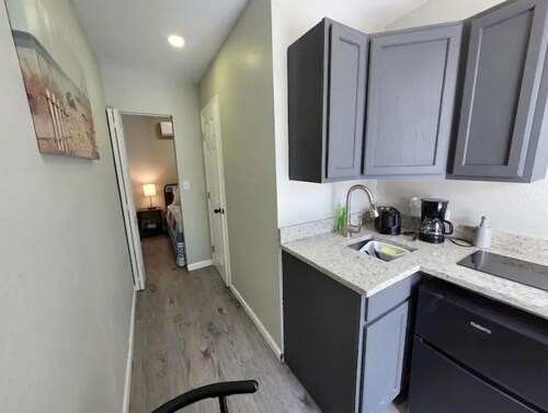 Luxury Studio Suite 11