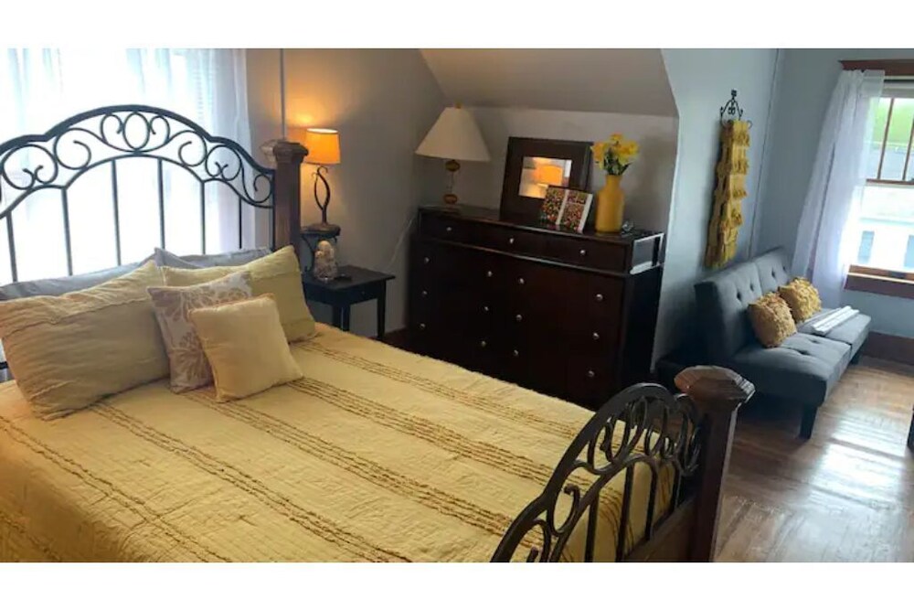 Gina's House Bowling Green Vrbo