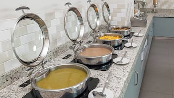 Free daily self-serve breakfast