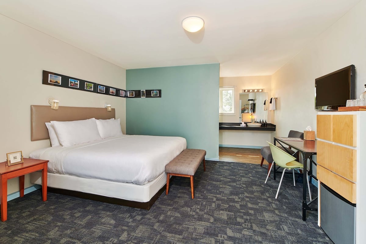 Standard Room, 1 Katil Raja (King) | Cadar kapas Mesir, peralatan tempat tidur premium, gebar bulu kapas
