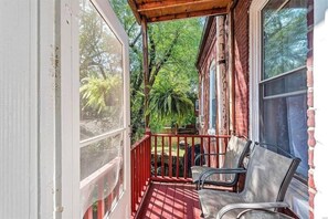 Property grounds - Historic Benton Park HUGE 2 BR Condo (St. Louis)