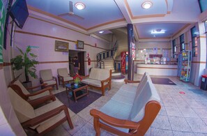 Reception - residencial francia - Hostel (Santa Cruz)