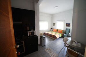 1 chambre, Wi-Fi gratuit, draps fournis