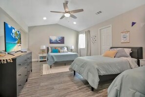 2 habitaciones, tabla de planchar con plancha y wifi gratis 