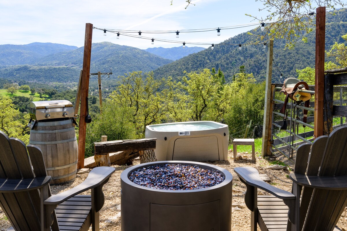 Photo 3 of Unique Off-Grid experience with Stunning Views Close to Wine Tasting