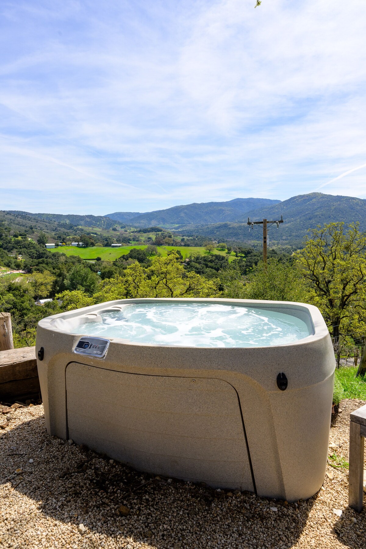 Photo 9 of Unique Off-Grid experience with Stunning Views Close to Wine Tasting