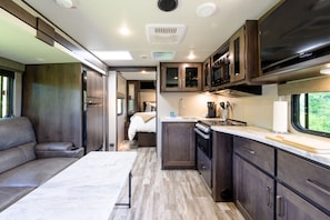 1 soverom, wi-fi (inkludert) og sengetøy