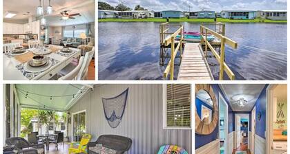 The Pelican House River Oasis