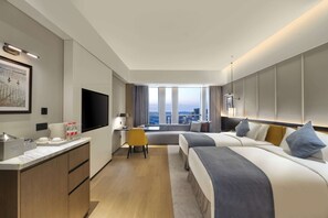 1 bedroom, premium bedding, down comforters, minibar