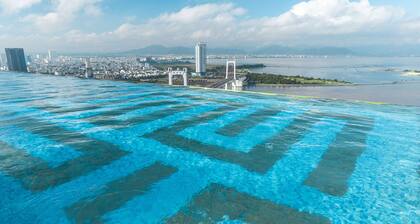 Wyndham Danang Golden Bay