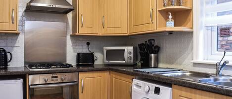 Dishwasher, high chair