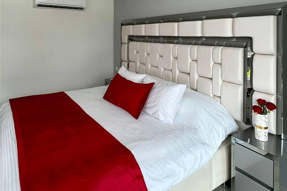 Standard Double Room | Free WiFi